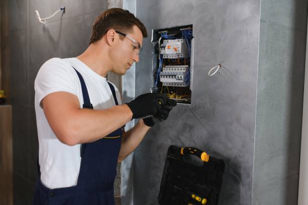  Nekoosa, WI Electrician Pros